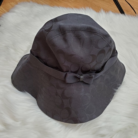 coach rain hat